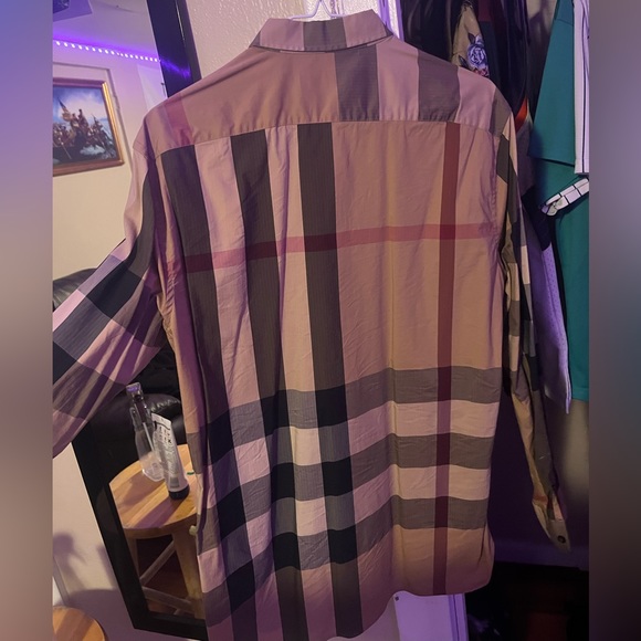 COPY - Burberry Dress Shirts - Picture 2 of 5